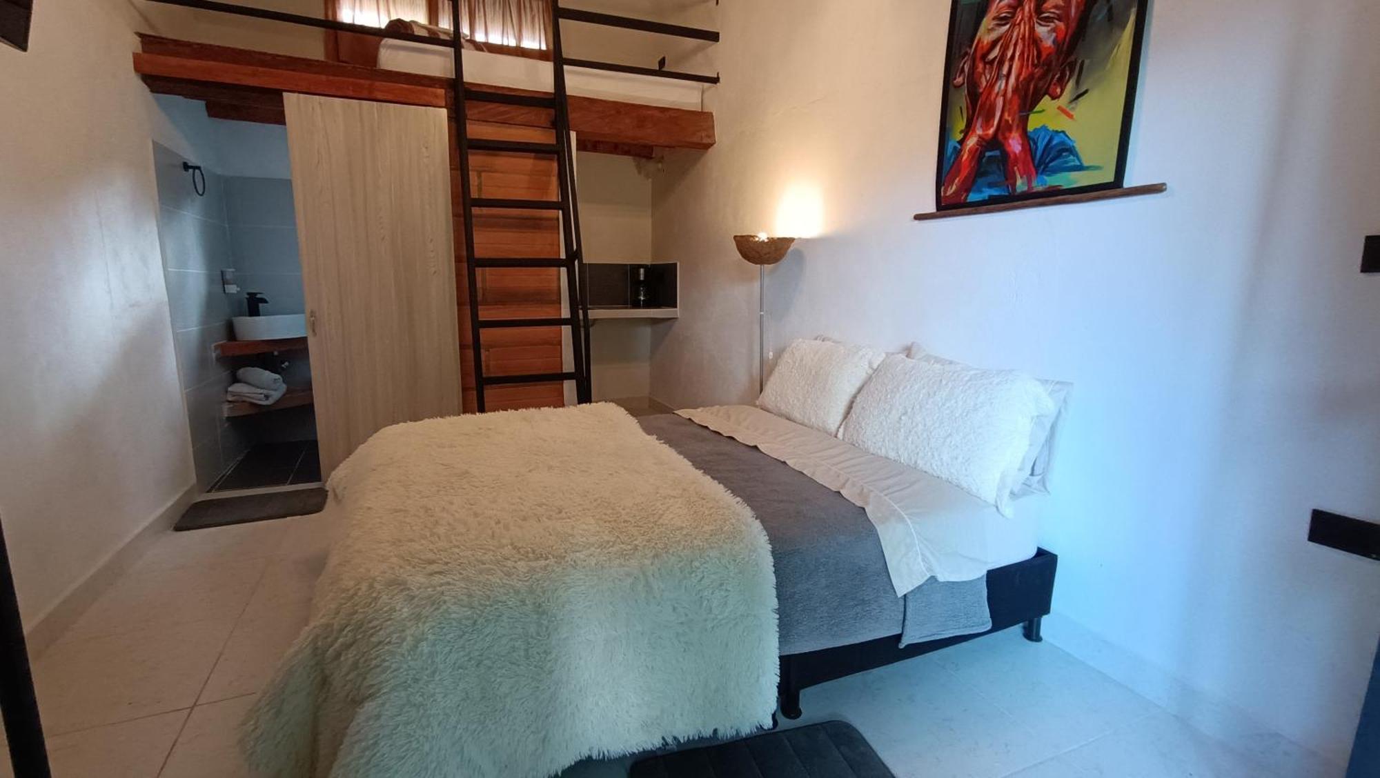 Hotel Marrokos Aeropuerto Jose Maria Cordova Guarne Buitenkant foto