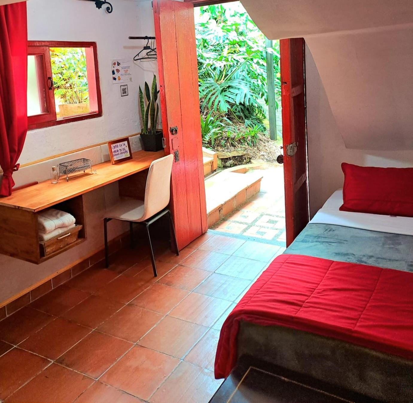 Hotel Marrokos Aeropuerto Jose Maria Cordova Guarne Buitenkant foto